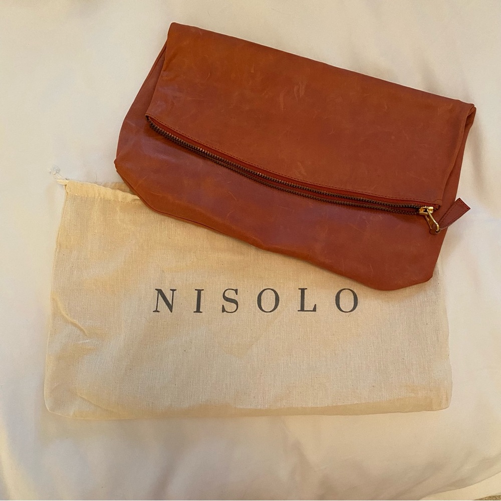 Nisolo Clutch